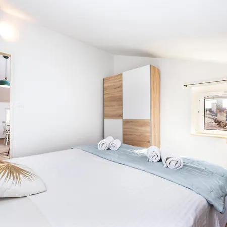 Apartman Old Charm