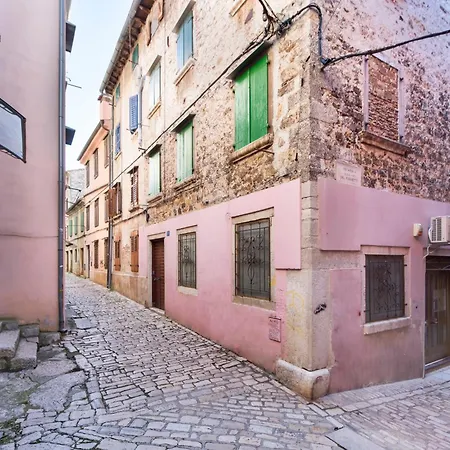 Old Charm Daire Rovinj